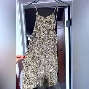 Shorts romper cheetah print L